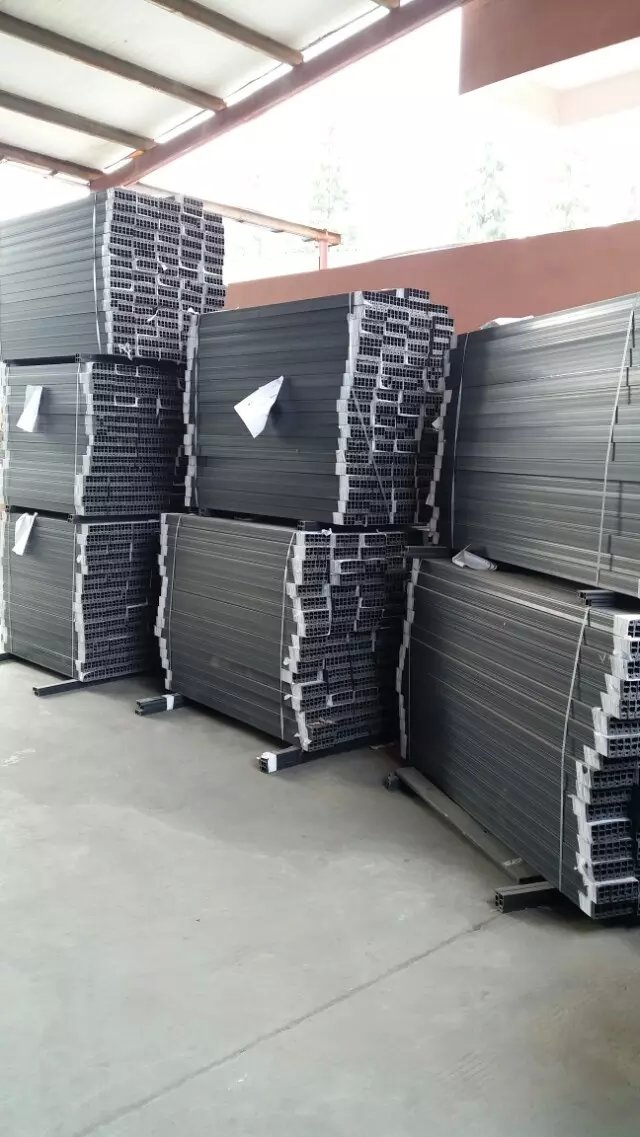 附框、副框、門窗副框、鋼塑共擠附框